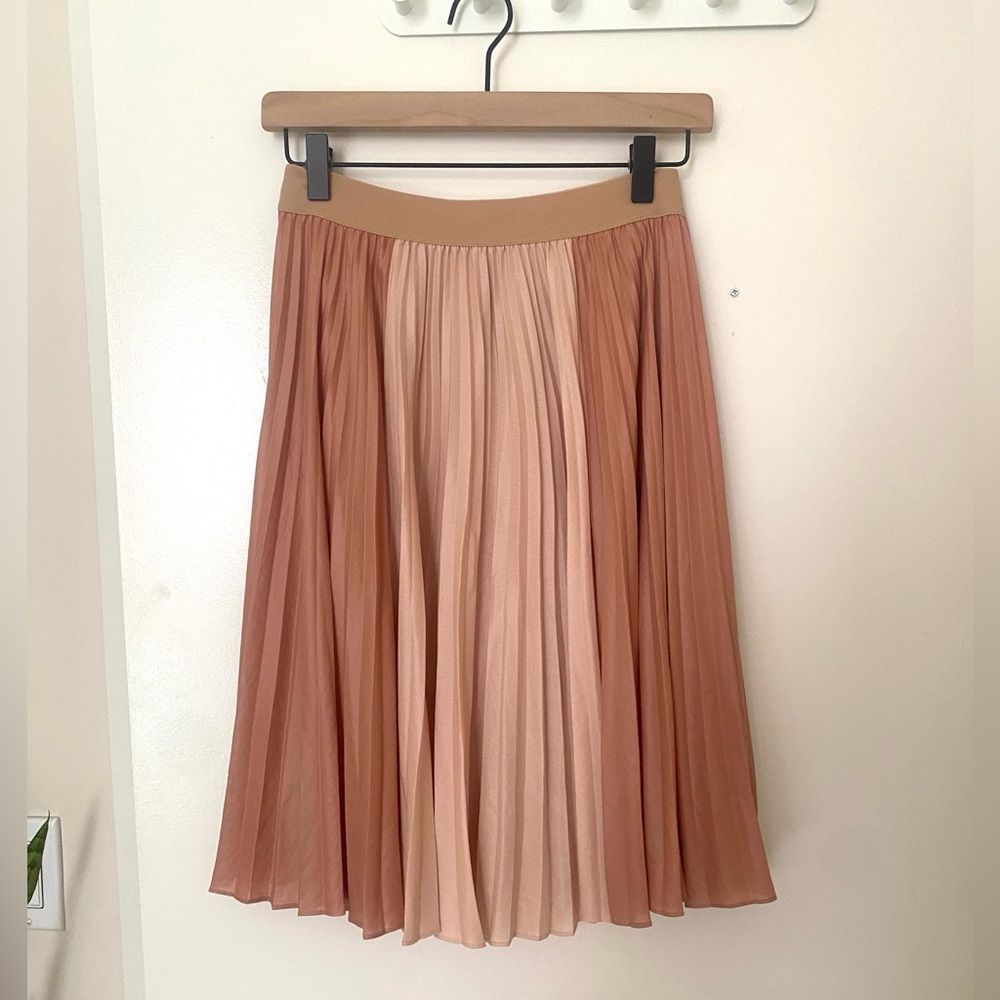 BCBGMaxAzria A-Line Skirt in Tan and Cream